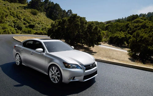 Đã có giá bán của Lexus GS 350 hoàn toàn mới