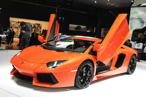 Lamborghini Aventador LP 700-4