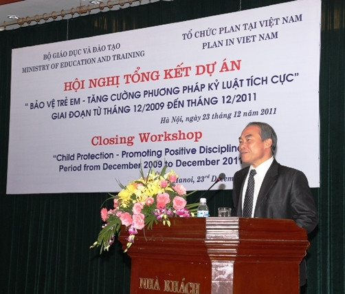 Thứ trưởng Nguyễn Vinh Hiển phát biểu tại Hội thảo.