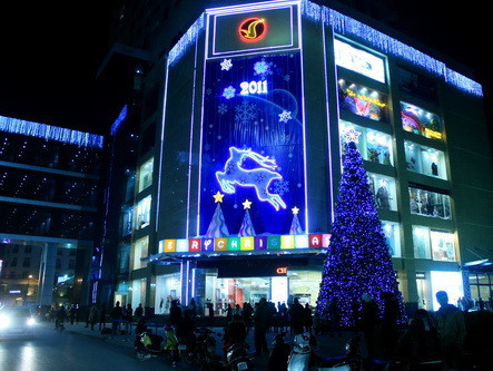 Hà Thành huyền ảo đón Giáng Sinh