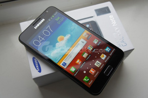 "Đập hộp" Samsung Galaxy Note (GT-N7000)