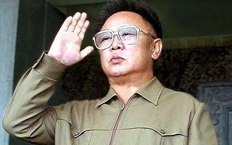 Nhà lãnh đạo Triều Tiên Kim Jong Il qua đời ở tuổi 69