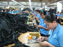 Thời gian làm việc,làm thêm không được quá 12giờ/ngày