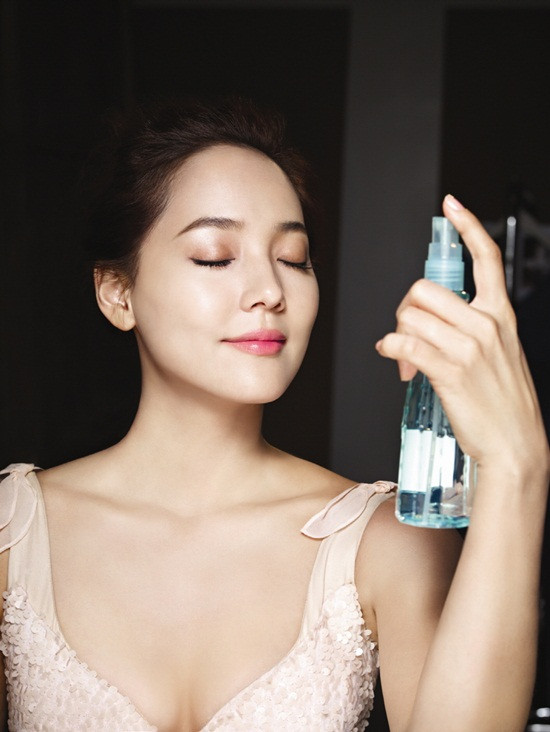 Ngắm vẻ đẹp đằm thắm của Eugene ảnh 2