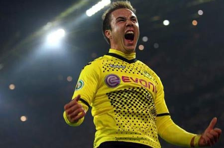 Mario Gotze đoạt giải thưởng cầu thủ trẻ xuất sắc nhất Châu Âu 2011