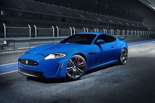 Xe hot nhất của năm 2012: Jaguar XKR-S