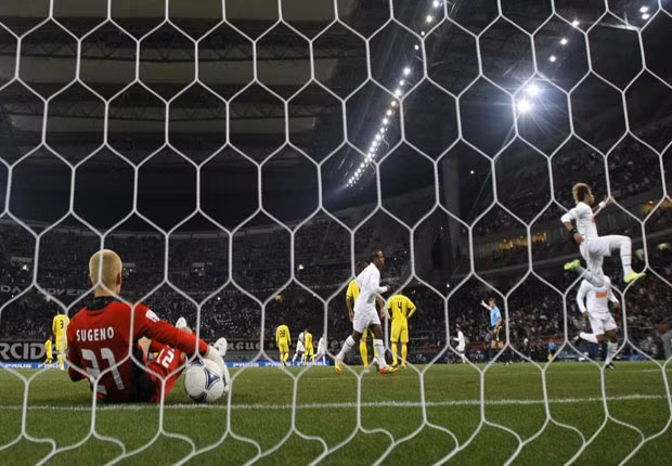 Takanori Sugeno xuất sắc đưa Kashiwa Reysol vào đến bán kết