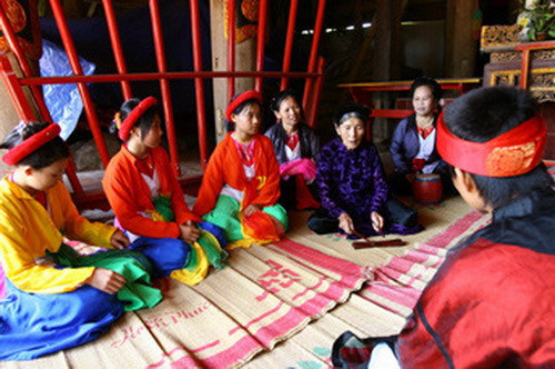 Dạy hát dân ca Xoan, Ghẹo cho học sinh