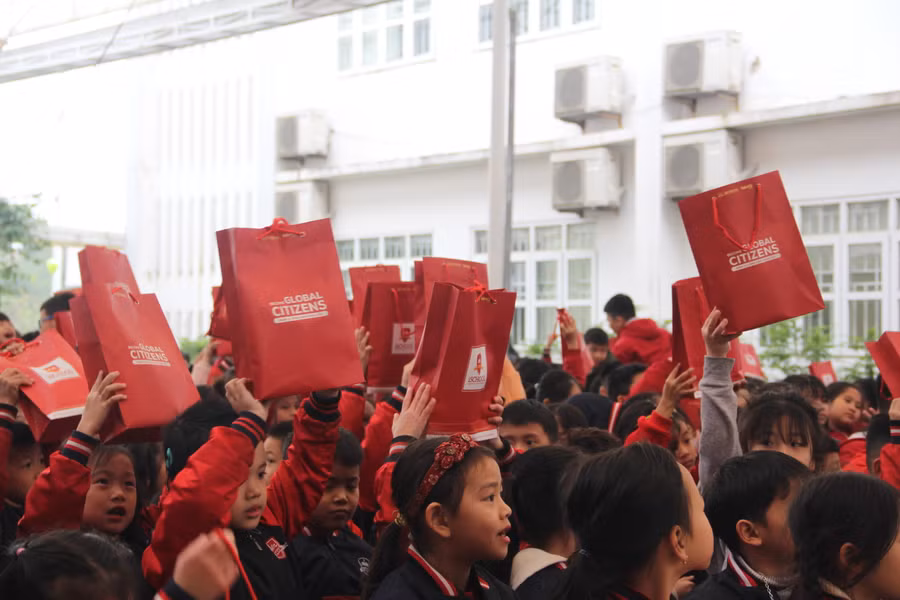 Thợ săn điểm tốt - Grade Hunter 2022 là sân chơi bổ ích được nhằm khuyến khích học sinh đạt thành tích tốt bằng hình thức đổi điểm nhận quà.