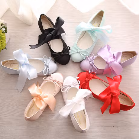 Day chinh la nhung doi giay neu thieu se khien ban vo cung hoi tiec - Anh 1