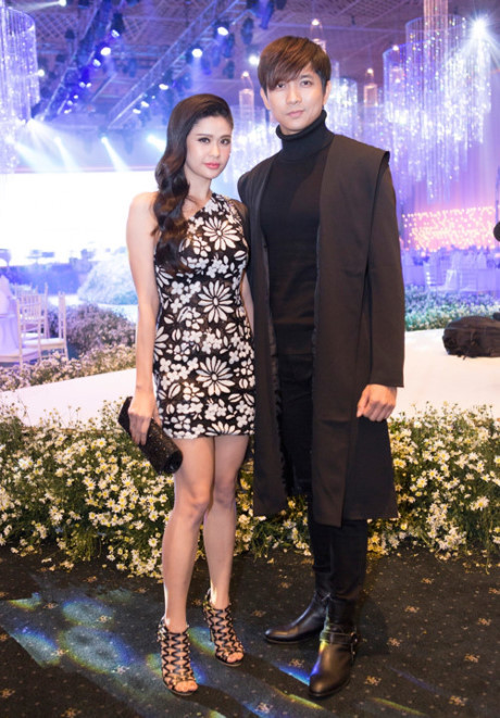 Tim - Quỳnh Anh với những bộ cánh ton sur ton đầy cá tính - Ảnh 16 Tim - Quynh Anh voi nhung bo canh ton sur ton day ca tinh - Anh 16