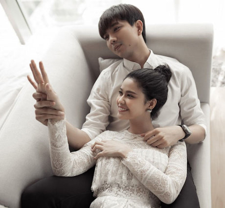 Tim - Quỳnh Anh với những bộ cánh ton sur ton đầy cá tính - Ảnh 1 Tim - Quynh Anh voi nhung bo canh ton sur ton day ca tinh - Anh 1