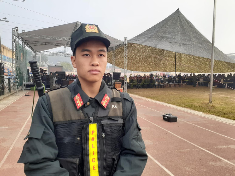 Cán bộ chiến sỹ Tiểu đoàn Cảnh sát cơ động, CA tỉnh Điện Biên làm nhiệm vụ Cán bộ chiến sỹ Tiểu đoàn Cảnh sát cơ động, CA tỉnh Điện Biên làm nhiệm vụ