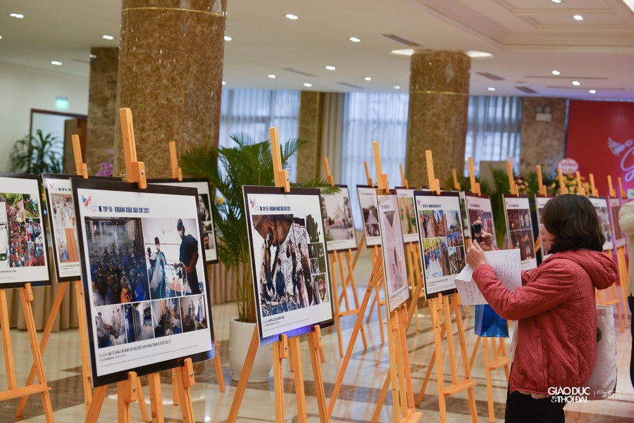 Top 50 tác phẩm xuất sắc. Top 50 tác phẩm xuất sắc.