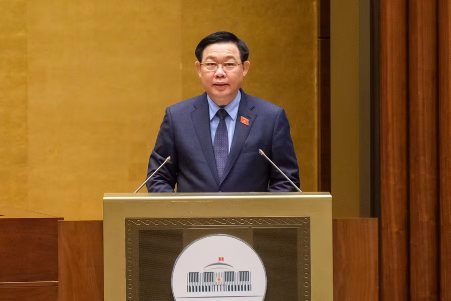 Ủy viên Bộ Chính trị, Chủ tịch Quốc hội Vương Đình Huệ chủ trì phiên chất vấn