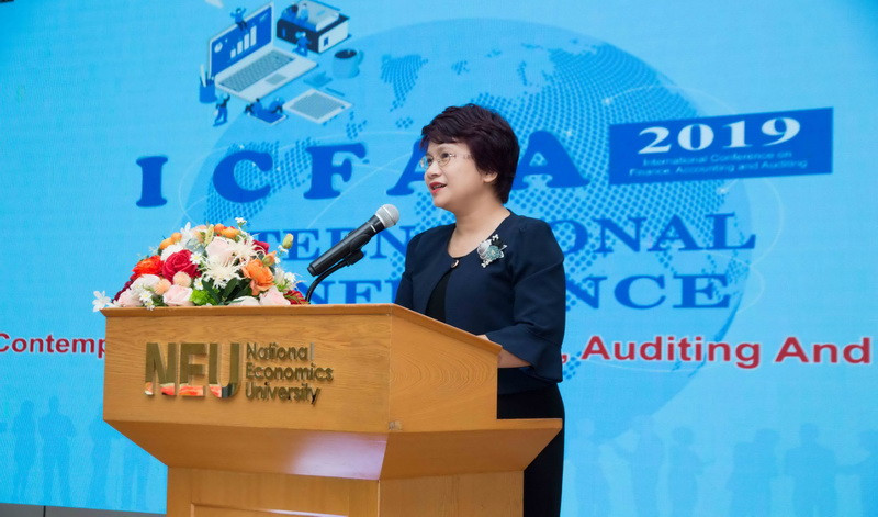 PGS.TS. Nguyễn Thu Thuỷ - Phó vụ trưởng Vụ Giáo dục Đại học, Bộ GD&ĐT phát biểu tại hội thảo PGS.TS. Nguyễn Thu Thuỷ - Phó vụ trưởng Vụ Giáo dục Đại học, Bộ GD&ĐT phát biểu tại hội thảo