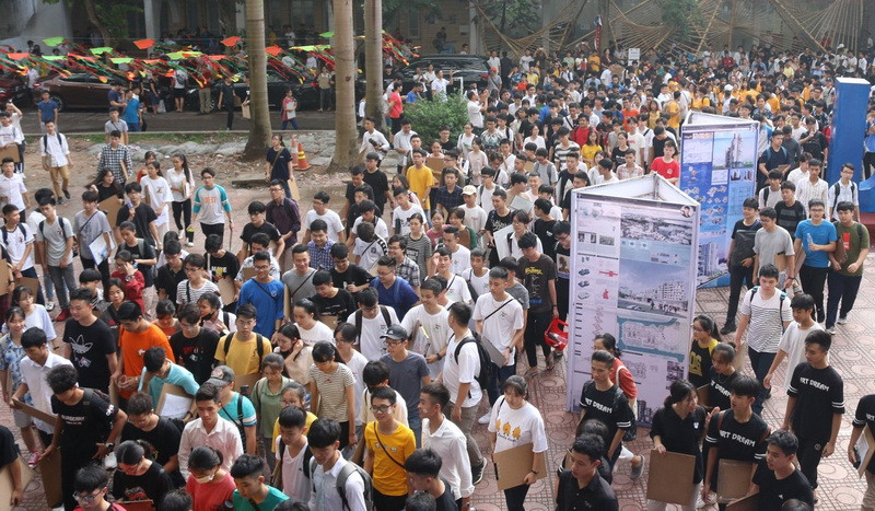 Việc đổi mới công tác quản lý SV là một trong những yêu cầu cấp bách đặt ra cho các trường đại học