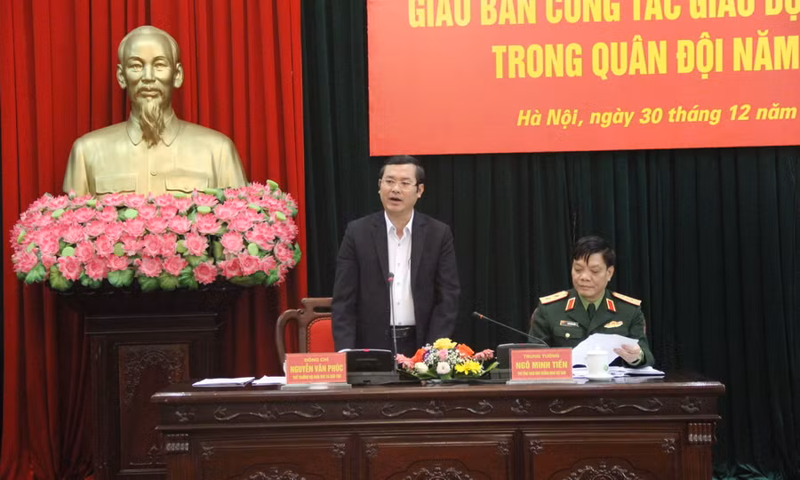 Thứ trưởng Nguyễn Văn Phúc và Trung tướng Ngô Minh Tiến đồng chủ trì hội nghị