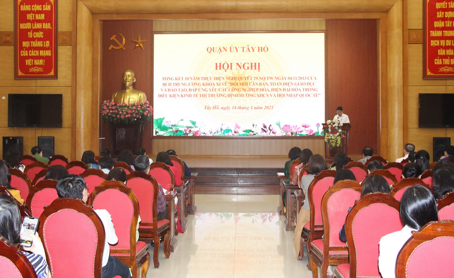 Toàn cảnh Hội nghị. Toàn cảnh Hội nghị.