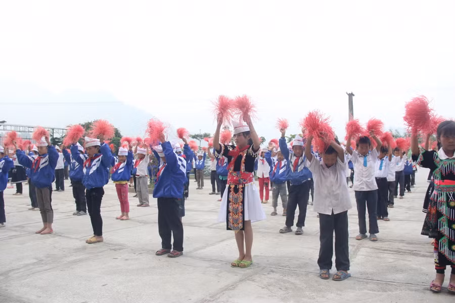 HS Trường tiểu học Nậm Cắn (Kỳ Sơn, Nghệ An)