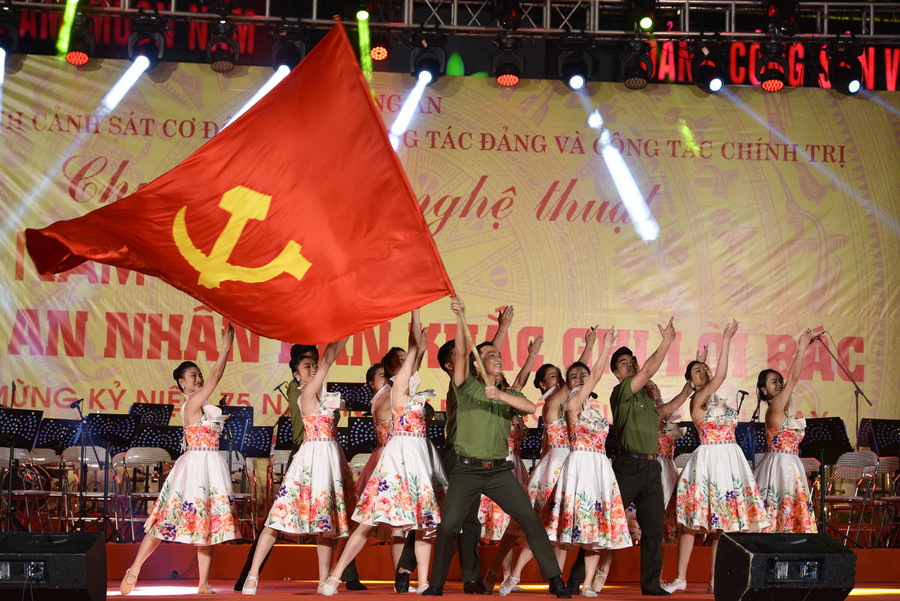 Thông qua các tiết mục biểu diễn, chương trình sẽ góp phần xây dựng hình ảnh đẹp về người chiến sĩ CAND, đặc biệt là hình ảnh người chiến sĩ Công an luôn thân thiện, gần gũi với quần chúng nhân dân, tuyên truyền sâu, rộng hơn những trang sử hào hùng của dân tộc, truyền thống vẻ vang của Đảng và những chiến công to lớn của lực lượng CAND nói chung, lực lượng Cảnh sát cơ động nói riêng.