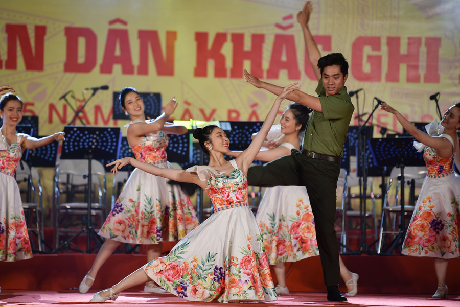 Thông qua các tiết mục biểu diễn, chương trình sẽ góp phần xây dựng hình ảnh đẹp về người chiến sĩ CAND, đặc biệt là hình ảnh người chiến sĩ Công an luôn thân thiện, gần gũi với quần chúng nhân dân, tuyên truyền sâu, rộng hơn những trang sử hào hùng của dân tộc, truyền thống vẻ vang của Đảng và những chiến công to lớn của lực lượng CAND nói chung, lực lượng Cảnh sát cơ động nói riêng.