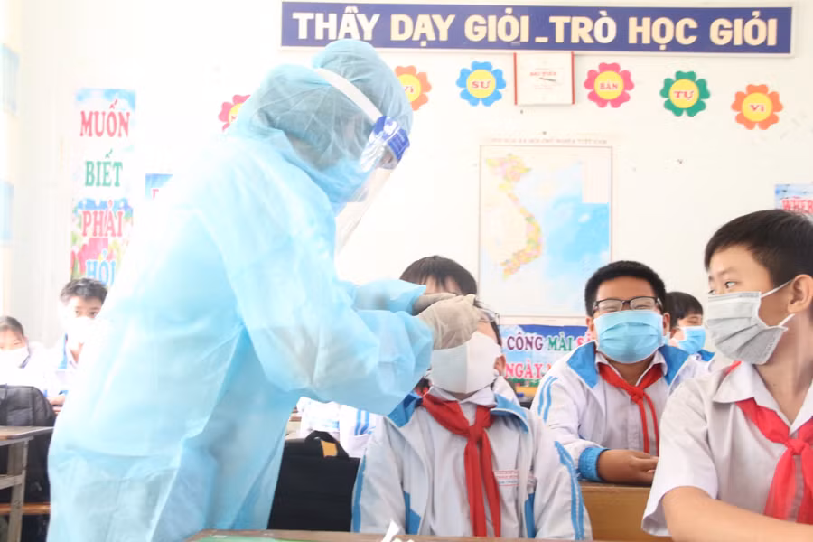 Những trường hợp F1 được lấy mẫu xét nghiệm.