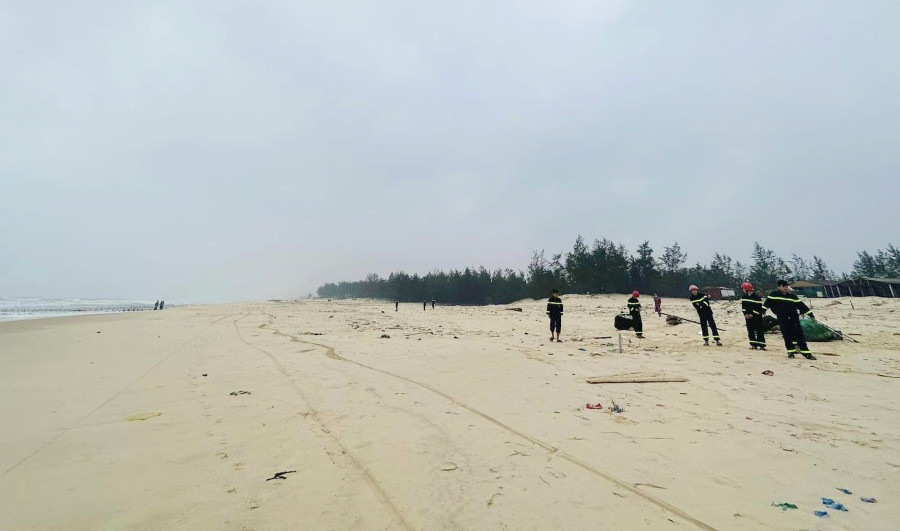 Công tác tìm kiếm nam thanh niên nghi mất tích hiện chưa có kết quả. Công tác tìm kiếm nam thanh niên nghi mất tích hiện chưa có kết quả.