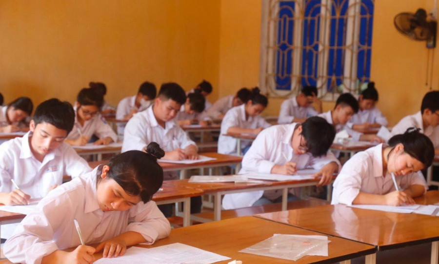 Thí sinh tham dự thi kỳ thi tuyển sinh vào 10 THPT năm học 2023-2024. Ảnh: Báo Hải Dương.