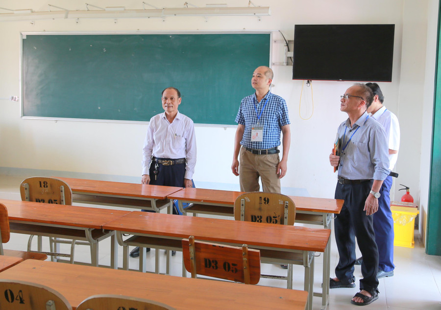 Đoàn công tác đánh giá, các điểm thi đã chuẩn bị chu đáo về cơ sở vật chất phục vụ kỳ thi.
