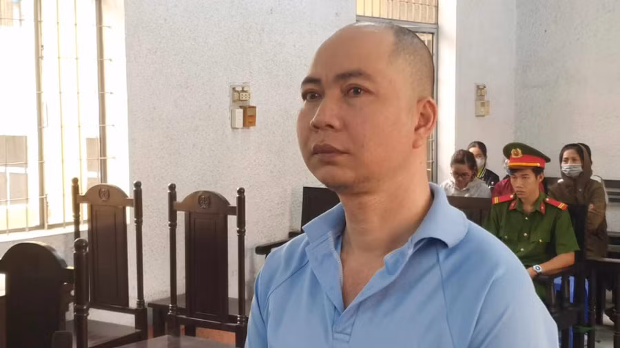 Bị cáo Hoàng Ngọc Nhân tại phiên tòa. (Ảnh: TT)