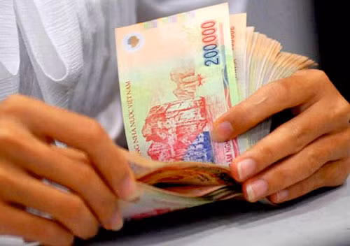 Đối tượng được hưởng phụ cấp thâm niên vượt khung?