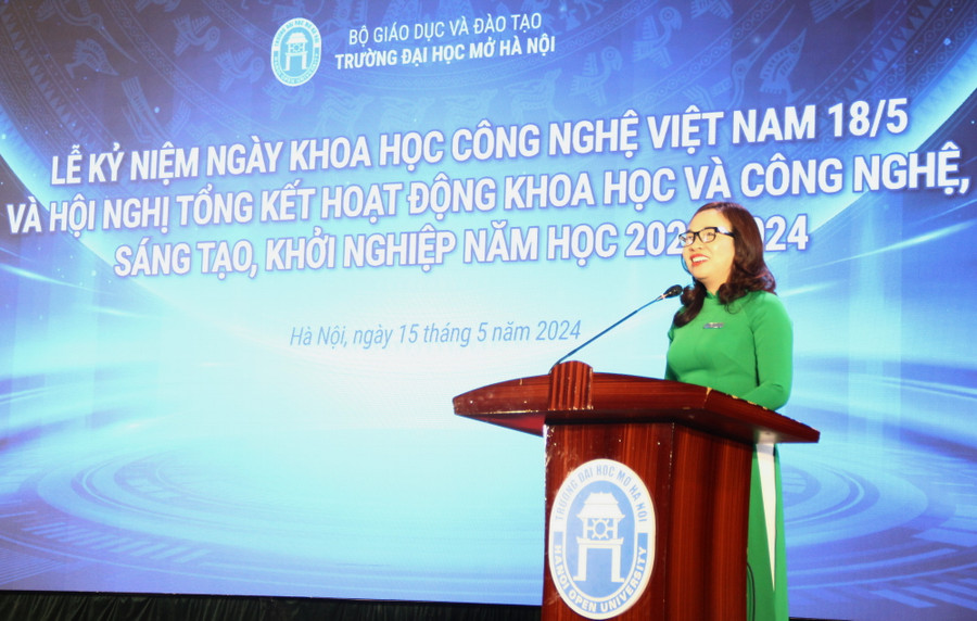 PGS.TS Nguyễn Thị Nhung phát biểu tại hội nghị. PGS.TS Nguyễn Thị Nhung phát biểu tại hội nghị.