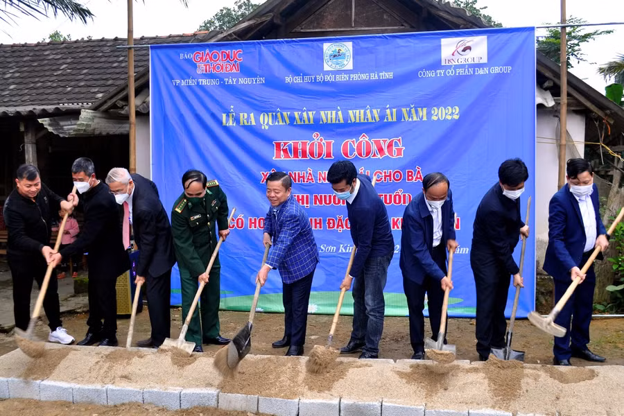 Lễ khởi công xây dựng căn nhà nhân ái đầu tiên của báo GD&amp;TĐ trong năm 2022