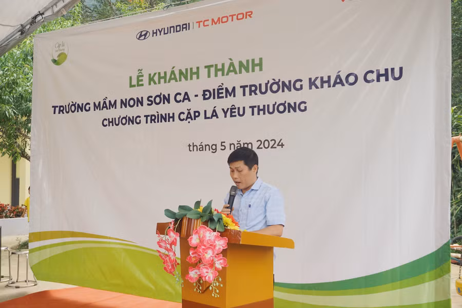 Ông Bùi Thanh Tùng - Phó trưởng phòng Giáo dục &amp; Đào tạo huyện Trạm Tấu, tỉnh Yên Bái.
