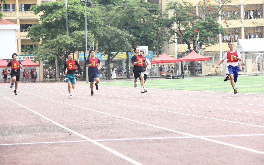 Nỗ lực hết mình để cán đích với kết quả tốt nhất.