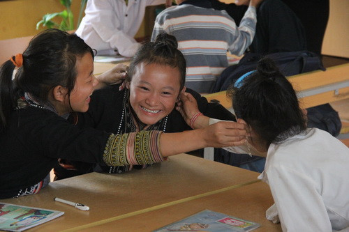 Học mà chơi, chơi mà học. Ảnh: Sỹ Điền Học mà chơi, chơi mà học. Ảnh: Sỹ Điền