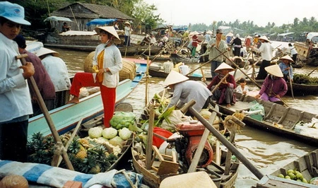 Đến Tây Đô đi chợ nổi Cái Răng