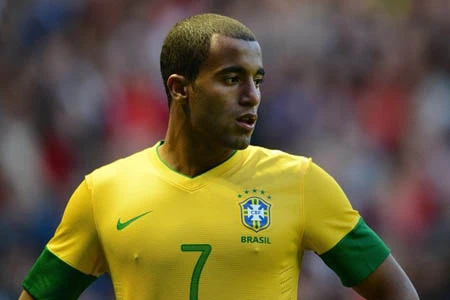 PSG cản đường Man United vụ Lucas Moura