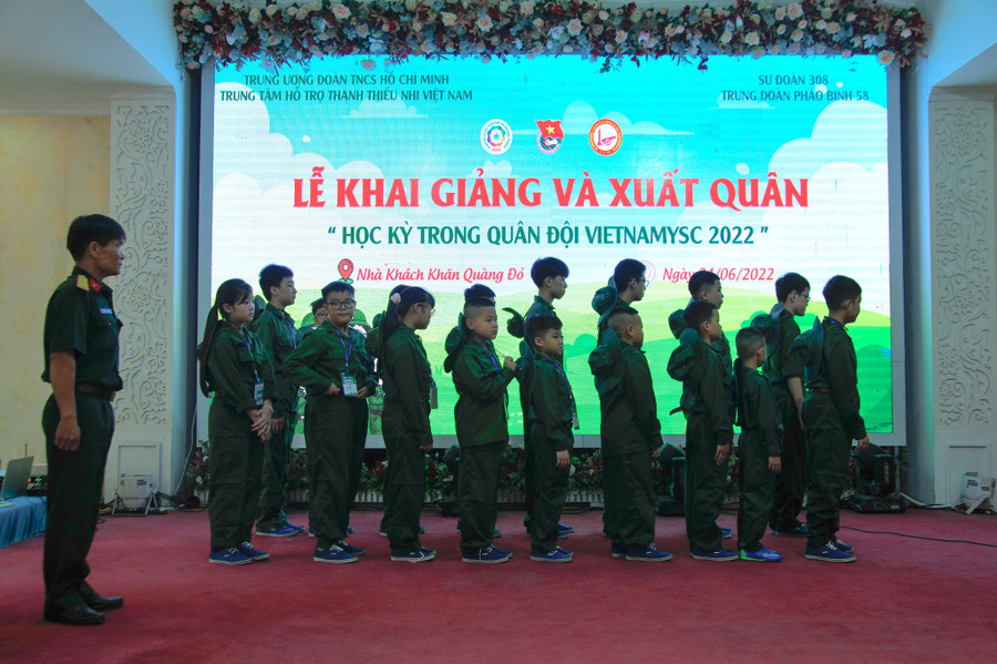 Đây là hoạt động có ý nghĩa, góp phần định hướng nhân cách, giáo dục truyền thống lịch sử của dân tộc, của Quân đội Nhân dân Việt Nam, đồng thời trang bị kiến thức cần thiết trong cuộc sống, rèn luyện ý chí và định hướng nhân cách, lối sống nhằm giúp các em tạo lập bản thân tốt nhất trong các môi trường, hoàn cảnh khác biệt. Đây là hoạt động có ý nghĩa, góp phần định hướng nhân cách, giáo dục truyền thống lịch sử của dân tộc, của Quân đội Nhân dân Việt Nam, đồng thời trang bị kiến thức cần thiết trong cuộc sống, rèn luyện ý chí và định hướng nhân cách, lối sống nhằm giúp các em tạo lập bản thân tốt nhất trong các môi trường, hoàn cảnh khác biệt.