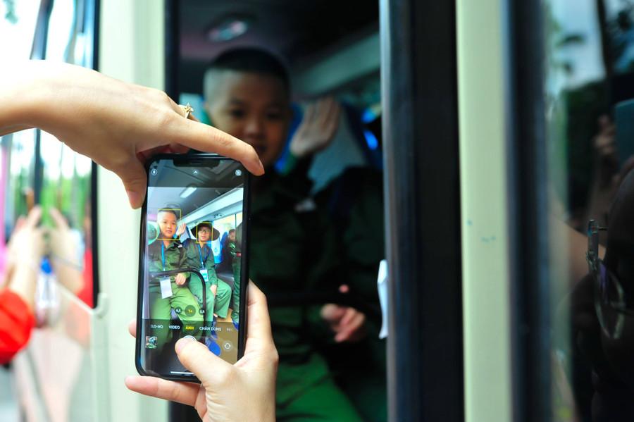 Chương trình rèn luyện trong quân ngũ được xây dựng dựa trên sự tương tác giữa môi trường quân đội và các em thiếu nhi. Môi trường được tạo ra có yếu tố đặc trưng là tính kỷ luật, tính tự lập, tự chủ của chiến sĩ bộ đội cụ Hồ. Chương trình rèn luyện trong quân ngũ được xây dựng dựa trên sự tương tác giữa môi trường quân đội và các em thiếu nhi. Môi trường được tạo ra có yếu tố đặc trưng là tính kỷ luật, tính tự lập, tự chủ của chiến sĩ bộ đội cụ Hồ.