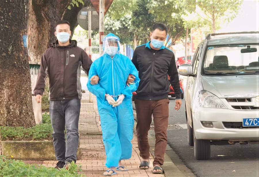 Đối tượng Võ Thành Trung bị bắt giữ sau gần 35 năm lẫn trốn.