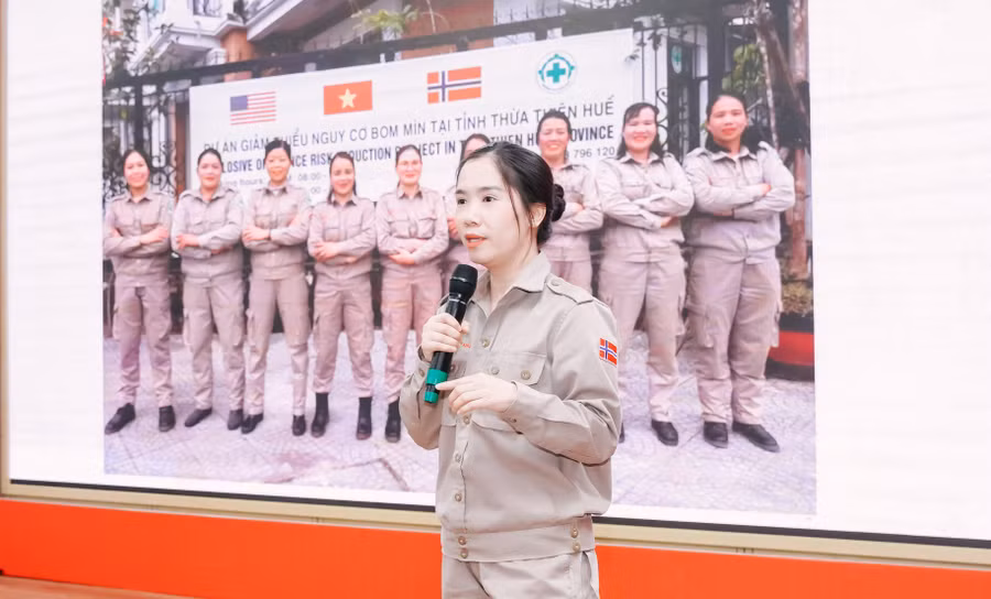 Chị Chal Thi - Nhà Sáng lập Mật hoa dừa Sokfarm đã chọn cho mình sứ mệnh phát triển mật hoa dừa, phát triển kinh tế quê hương, tạo giá trị cho cộng đồng - Trà Vinh.