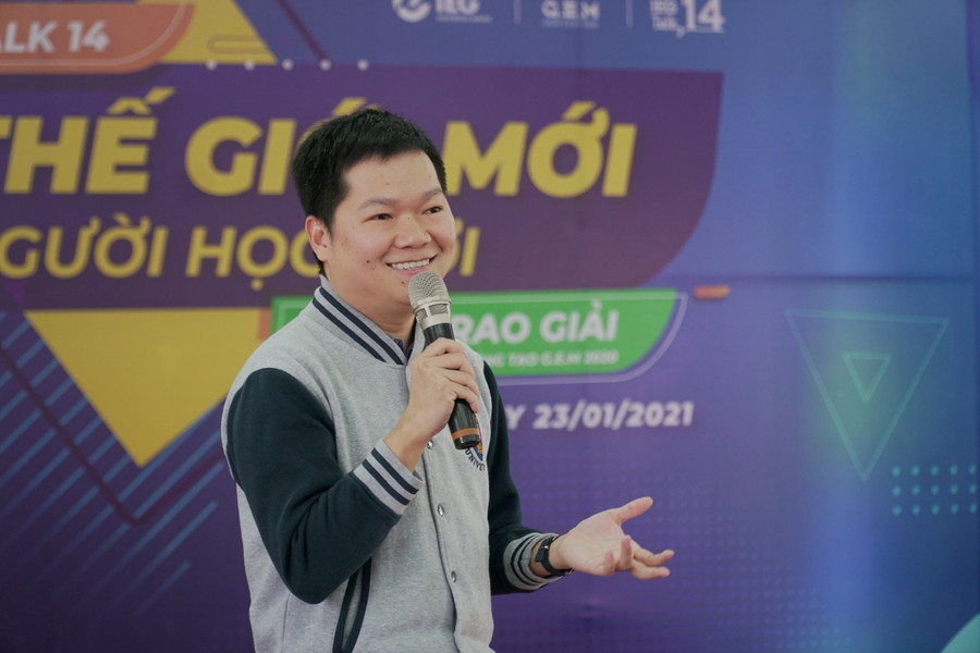 Chia sẻ cùng phụ huynh và các bạn nhỏ của diễn giả Nguyễn Chí Hiếu Chia sẻ cùng phụ huynh và các bạn nhỏ của diễn giả Nguyễn Chí Hiếu