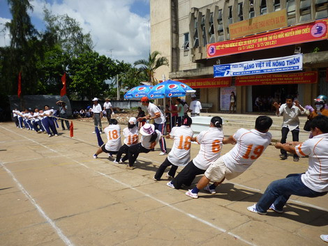 Các hoạt động thể thao sôi nổi, hào hứng trong ngày hội Các hoạt động thể thao sôi nổi, hào hứng
