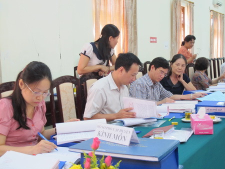 Kiểm tra hồ sơ PCGDMN trẻ 5 tuổi của huyện Kinh Môn (Hải Dương) Kiểm tra hồ sơ PCGDMN trẻ 5 tuổi của huyện Kinh Môn (Hải Dương)