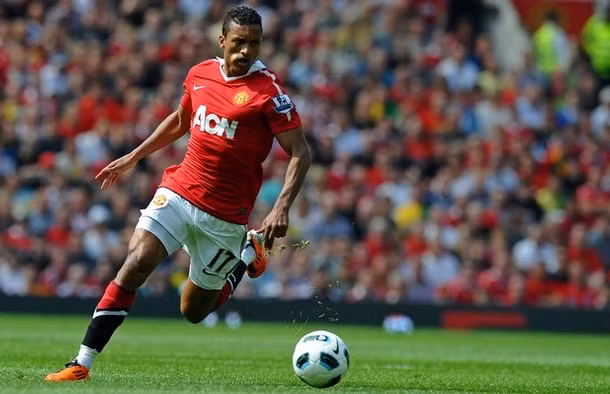 Tottenham gây sốc khi bất ngờ hỏi mua Nani