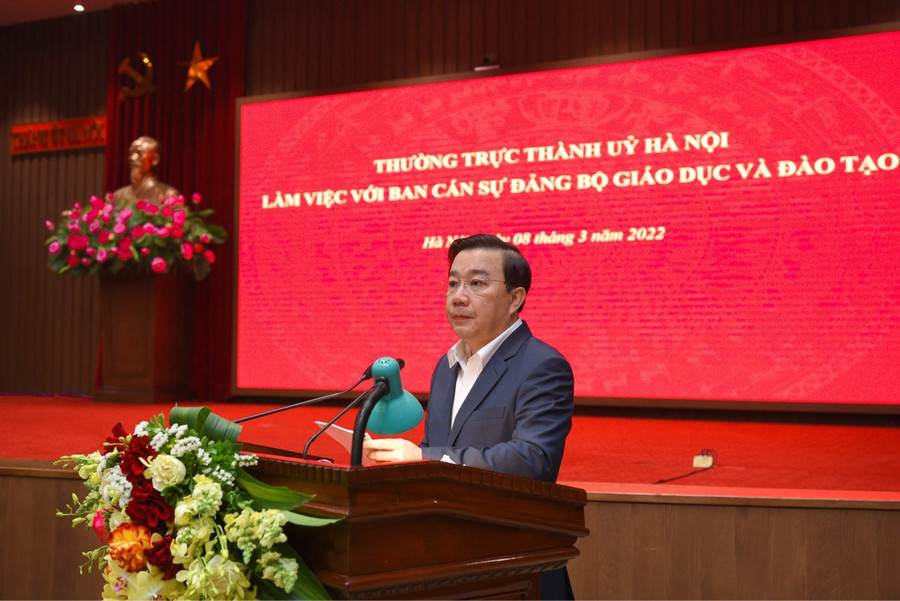 Ông Chử Xuân Dũng, Phó Chủ tịch Ủy ban nhân dân thành phố Hà Nội phát biểu tại buổi làm việc.
