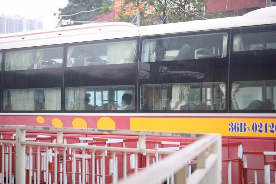 Nhà xe" đói khách" những ngày cận Tết Nguyên Đán ảnh 10