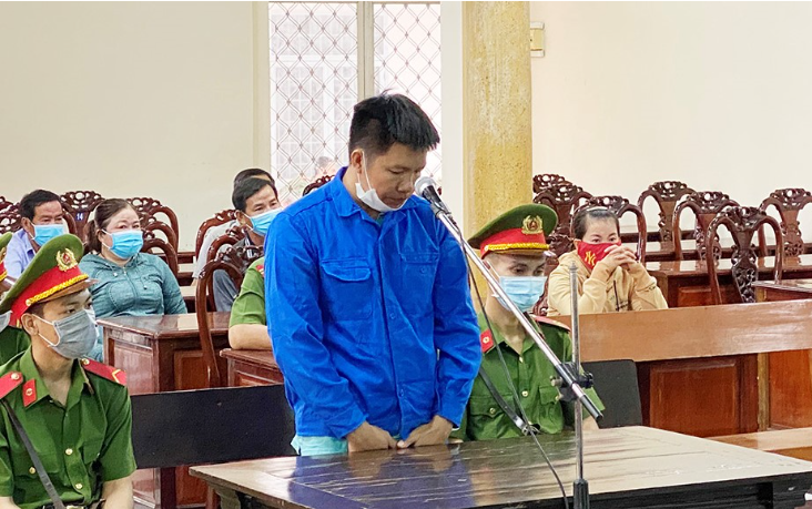 Bị cáo Nguyễn Thanh Tuyến tại phiên tòa xét xử.